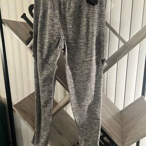 PINK Victoria's Secret Cool & Comfy Gray Seamless Leggings
